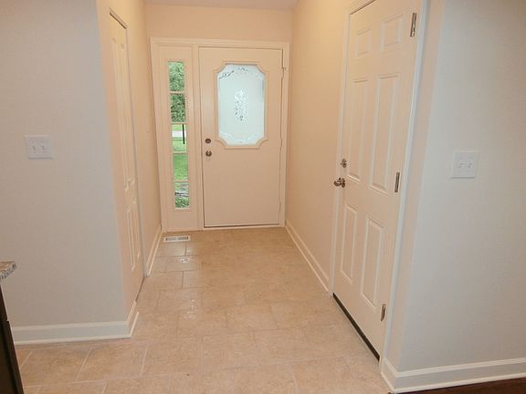 2nd image of 267 Whitewood Dr #267