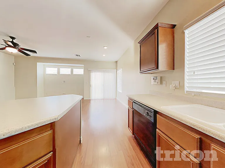 1104 Bistro Bay Ave — Photo 6