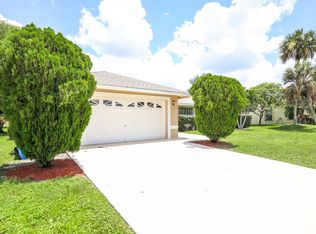 1800 Shower Tree Way, Wellington, FL 33414