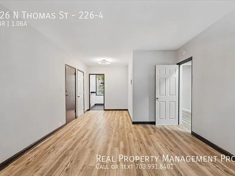 226 N Thomas St #4 — Photo 6