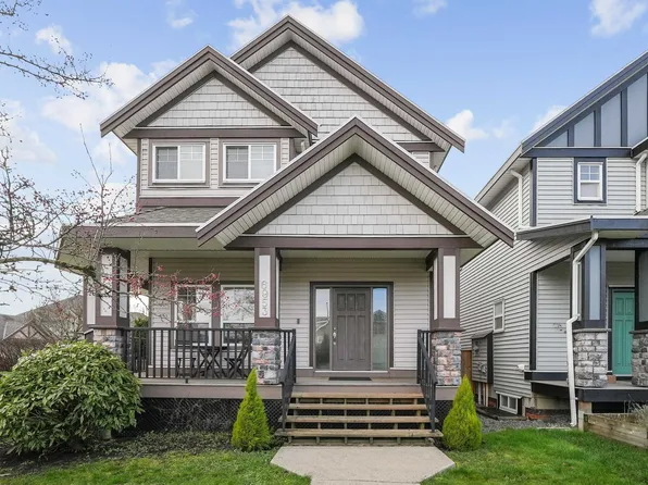 6953 192nd St, Surrey, BC V4N 5W6