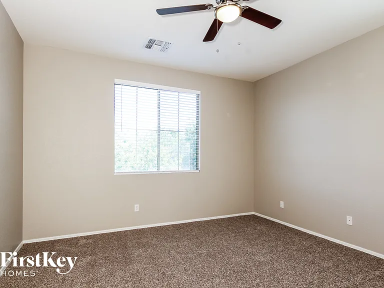 1848 E Dunbar Dr — Photo 7