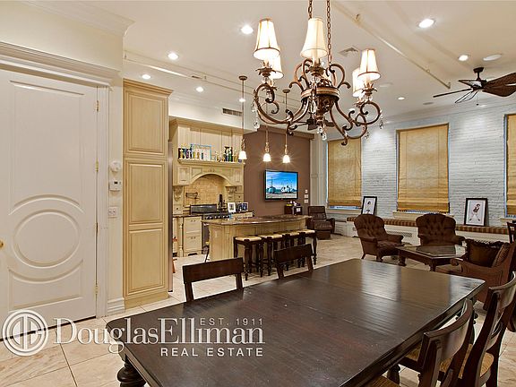 4th image of 407 E 91st St APT 1D