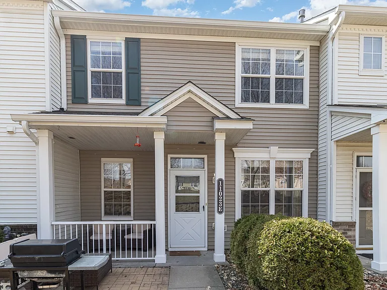 Townhome walk-up