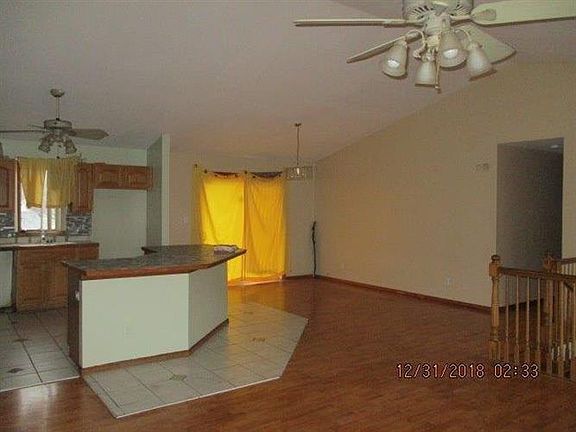 5th image of 1720 Amber Dr