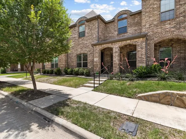 6504 Bold Ruler Ln, North Richland Hills, TX 76180