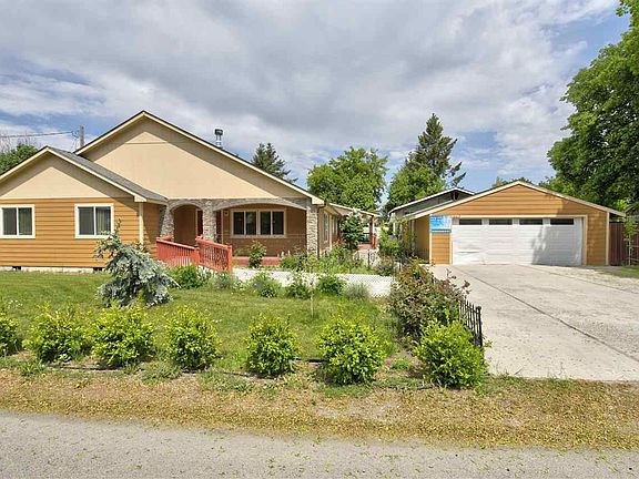 2nd image of 12417 E Valleyway Ave