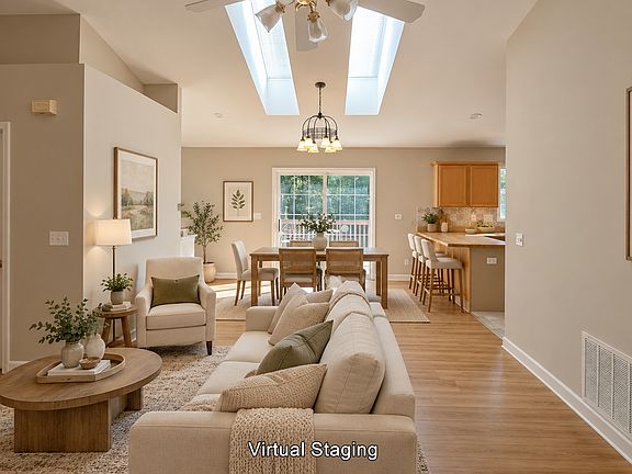 3rd image of 28 Rabbit Ridge Dr