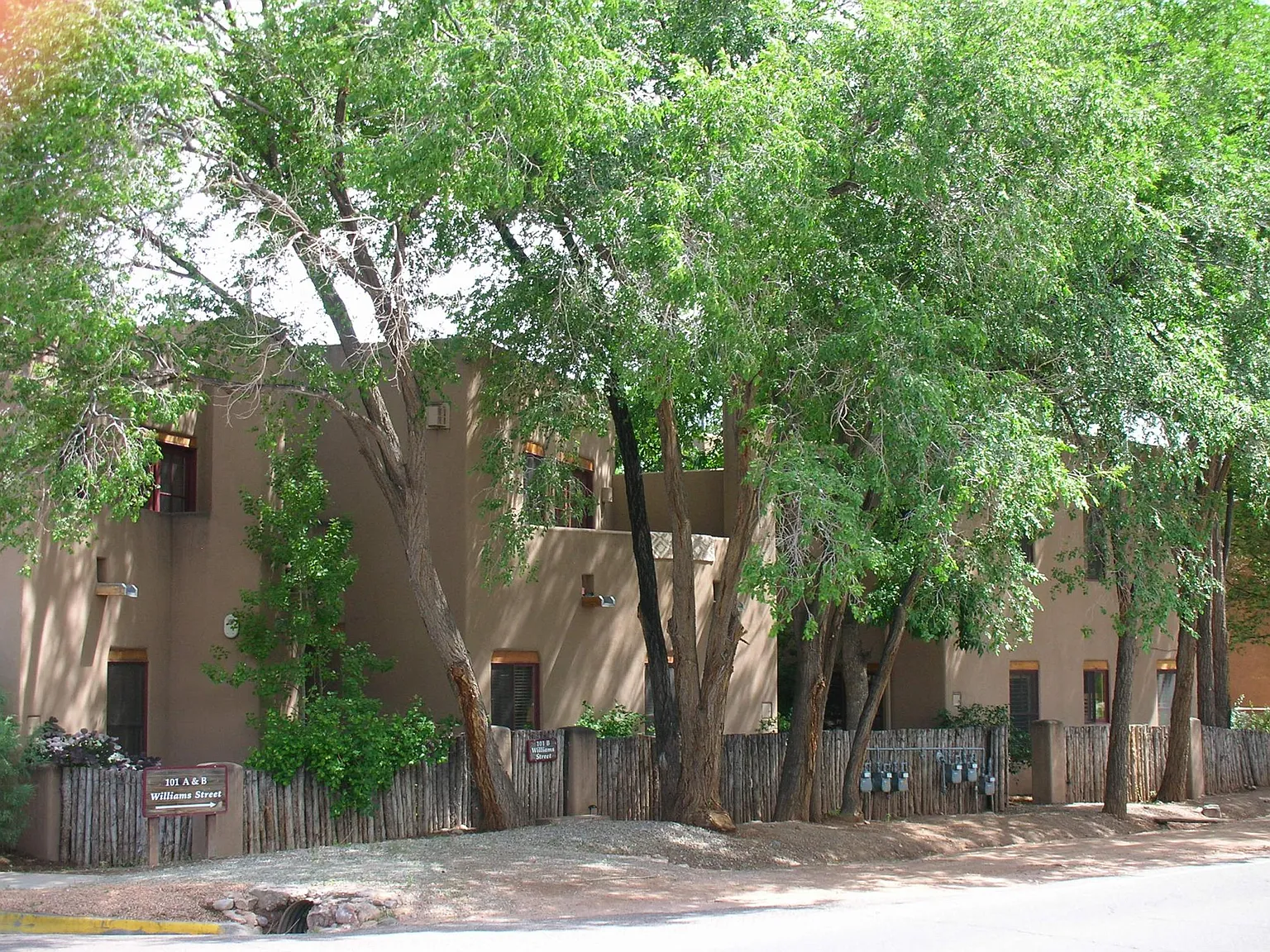 2 bed, 1350 sqft, $3,500 — Photo 1