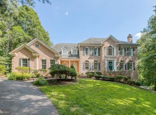 27 Meridan Ln, Stafford, VA 22556