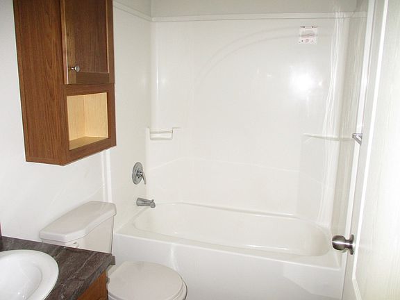 4th image of 20475 Foster Dr #555
