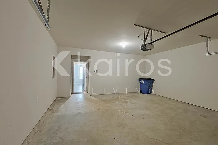 6008 Argyle Loop — Photo 28