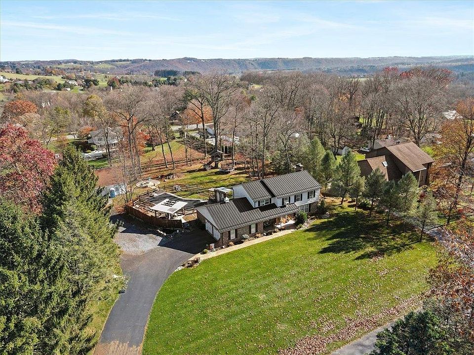 454 Woodland Rd, Walnutport, PA 18088 Zillow