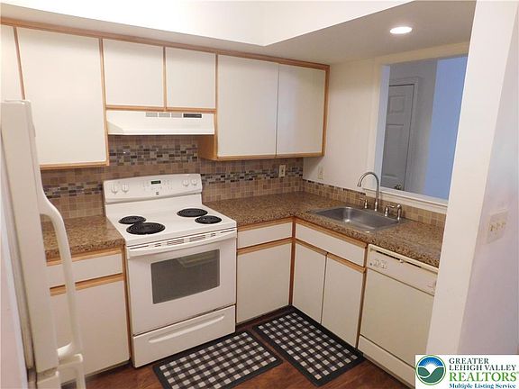 5th image of 4644 Cheryl Dr