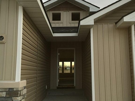 2nd image of 2489 Whirlaway Ln