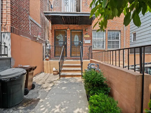 825 E 224th Street #2, Bronx, NY 10466