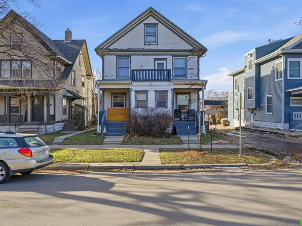 925/929 Goodhue Blvd, Lincoln, NE 68508