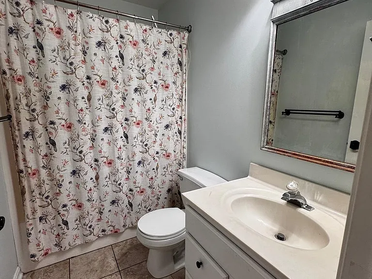 23063 Pembrook Dr — Photo 34