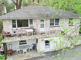 13 Highland Rd, Bloomingdale, NJ 07403