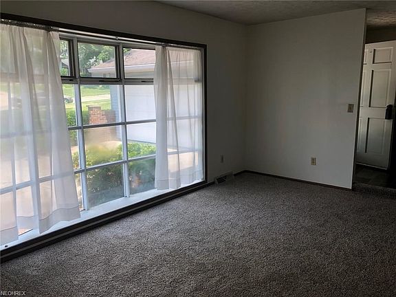 3rd image of 1573 Lemar Dr