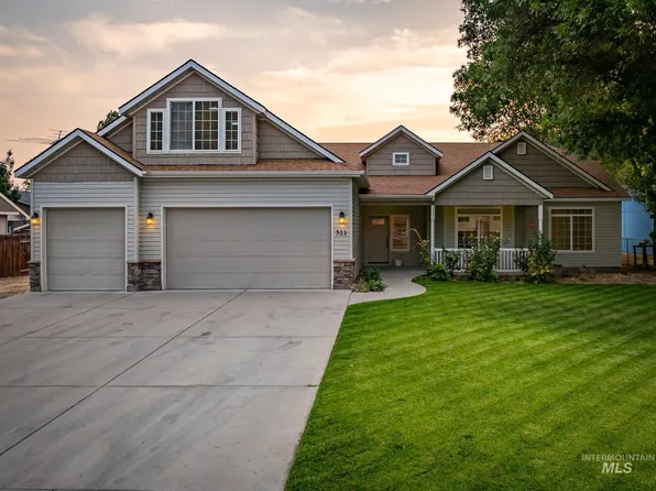 511 N School Ave, Kuna, ID 83634