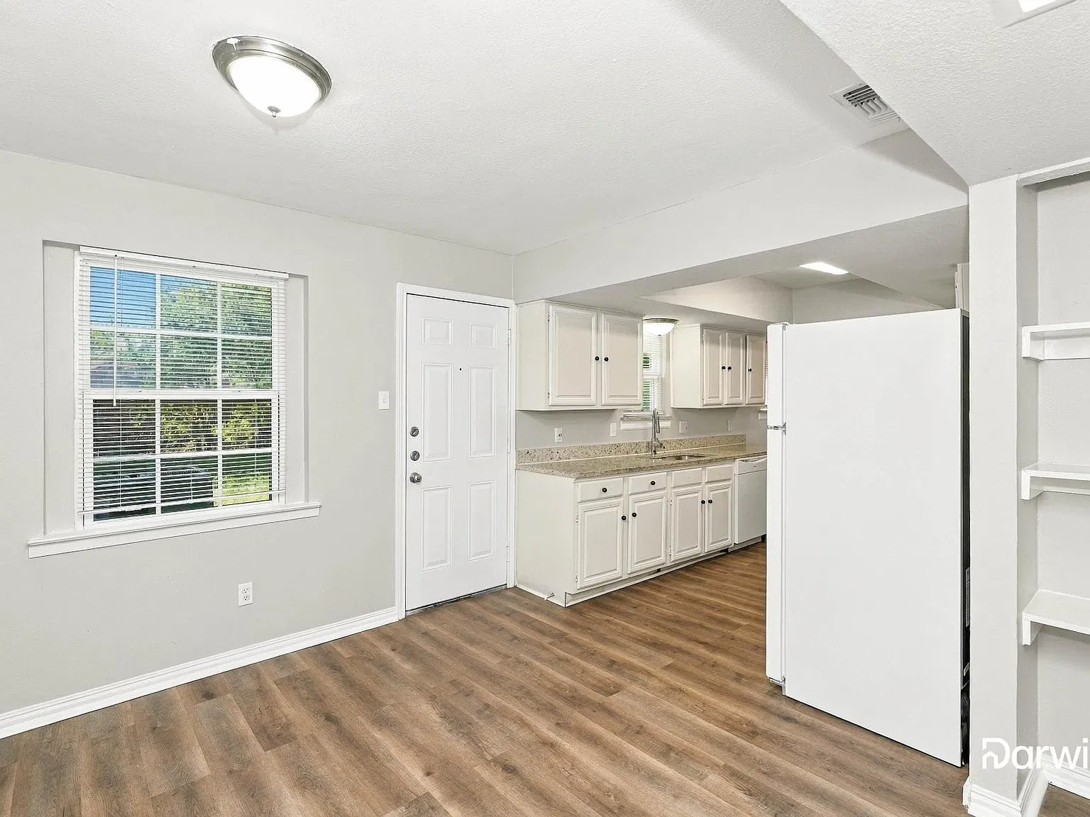 3 bed, 1.5 bath, 1115 sqft, $1,675 — Photo 4