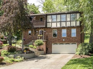 442 Bassett Dr, Bethel Park, PA 15102
