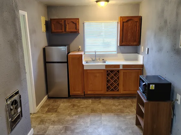 183 SE Camelot Loop Suite 108, Lake City, FL 32025