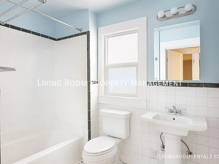 1525 SE Pershing St — Photo 9