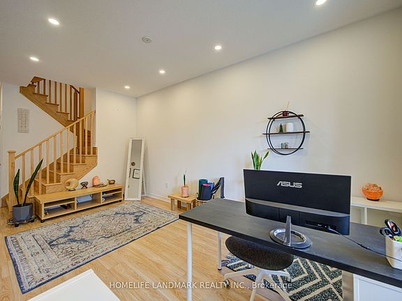 5th image of 97 Cornell Centre Blvd