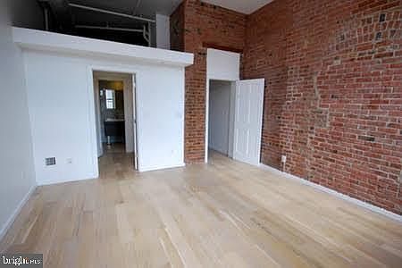 1st image of 726-28 Market St #204
