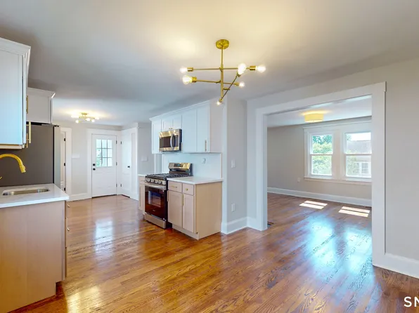 53 Hillcrest Avenue, Hamden, CT 06514