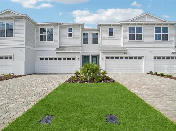 31546 Azure Beach Dr, San Antonio, FL 33576