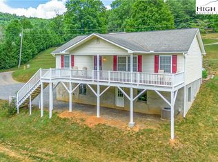 162 Maple Ridge Estates Dr, West Jefferson, NC 28694