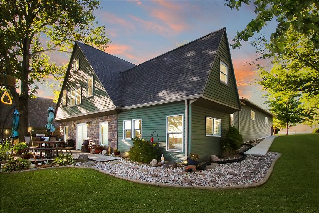 76 Clear Creek Dr, Neoga, IL 62447 Zillow