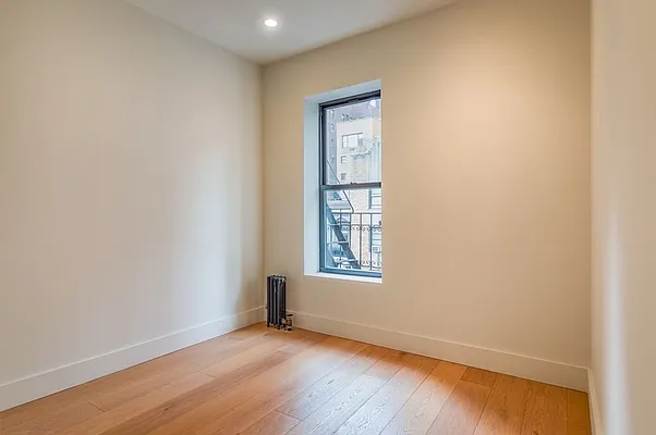 Rented by Bold New York | media 9