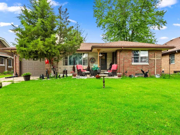 2907 N Sheridan Rd, Peoria, IL 61604