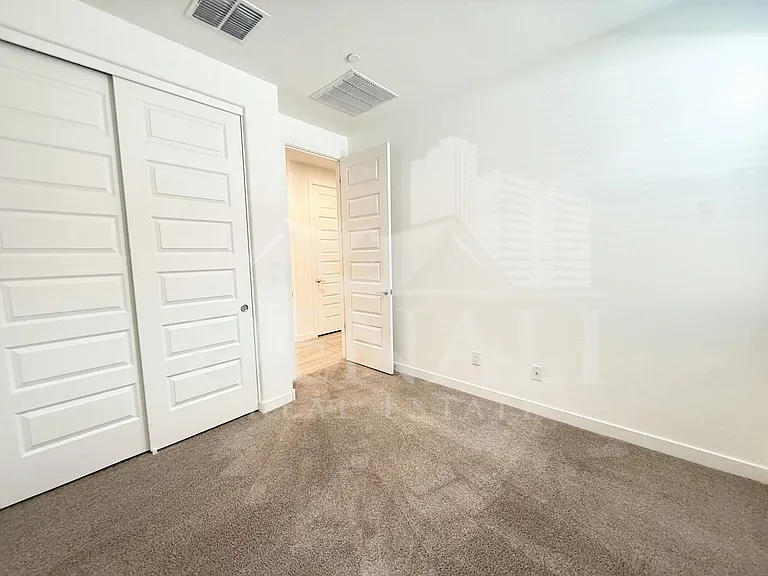 12523 W Calle De Sol — Photo 17