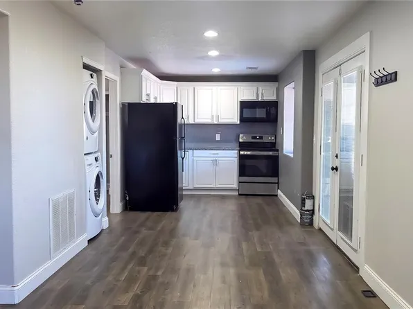 24683 E Hoover Pl, Aurora, CO 80016