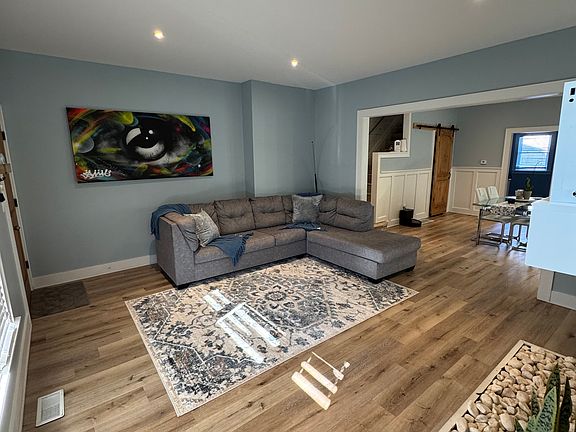 3rd image of 1677 Eddington Rd #1677