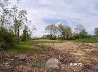 6325 Shady Knoll Dr, Dayton, OH 45414