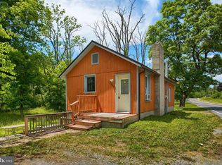 408 Piketown Rd, Harrisburg, PA 17112