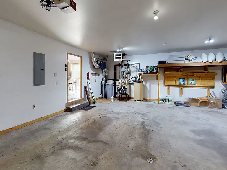3948 Missy Ct — Photo 16