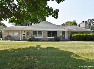 326 Charles St, Geneva, IL 60134