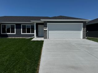 1632 Windridge Ave #1632, Grand Island, NE 68803