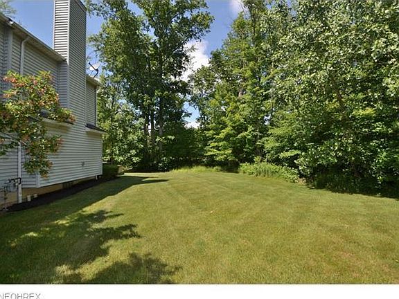 3rd image of 2147 Camden Ln