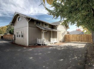 1608 Medart Ln, Grants Pass, OR 97527