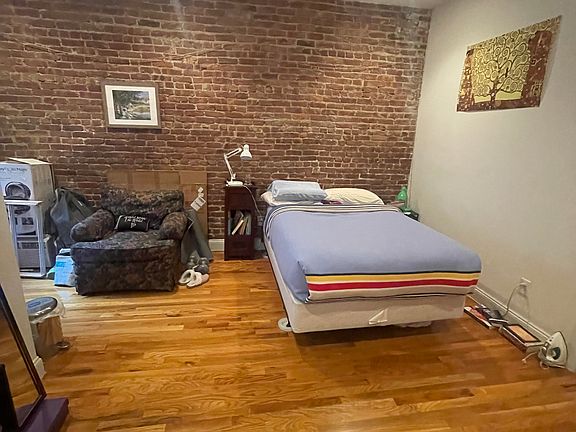 2nd image of 659 W 162nd St APT 29