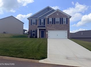 3644 Crimson Cir, Maryville, TN 37801