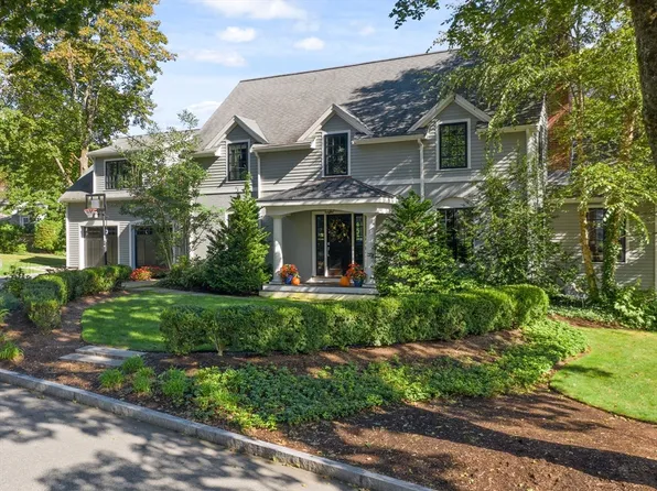 98 Annawan Rd, Newton, MA 02468